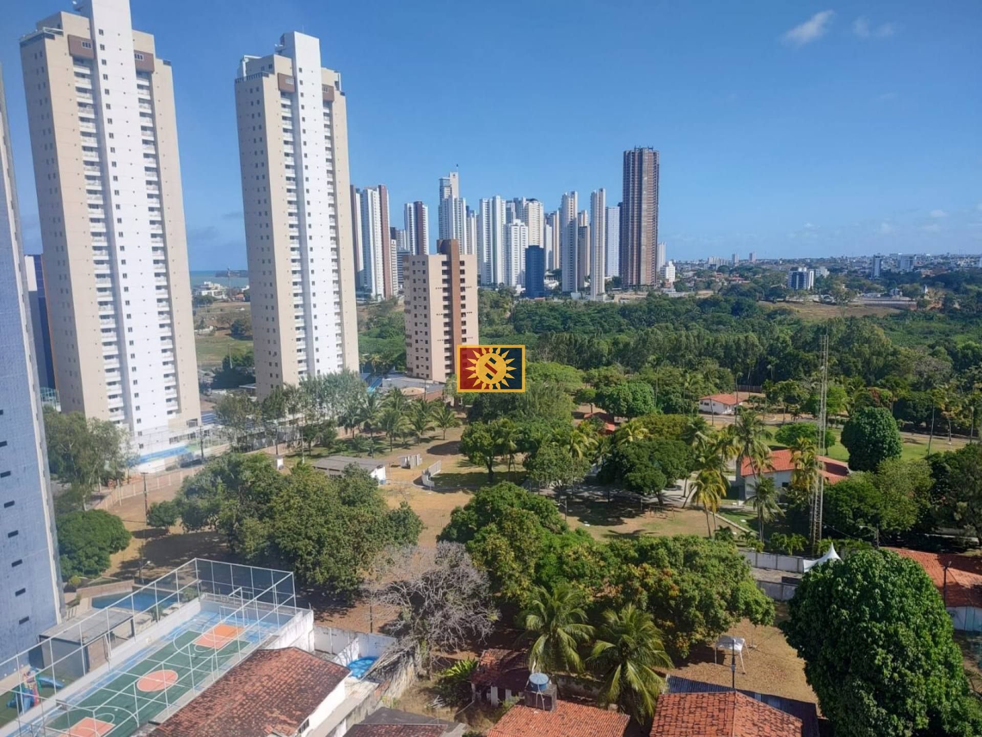 Apartamento Para Vender com 4 quartos 2 suítes no bairro Miramar em João Pessoa