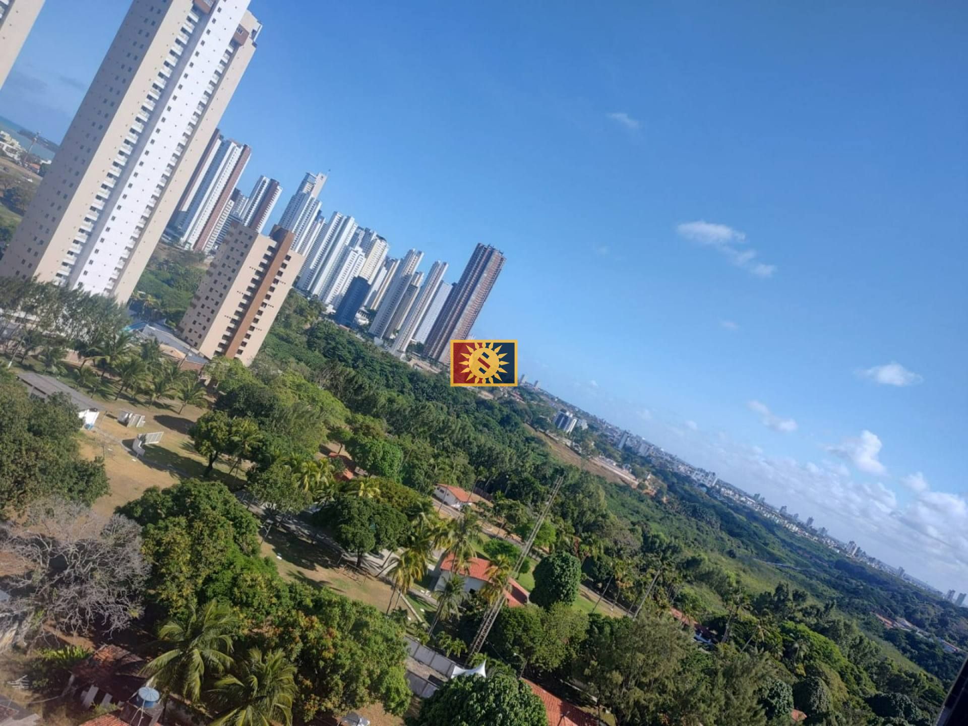 Apartamento Para Vender com 4 quartos 2 suítes no bairro Miramar em João Pessoa