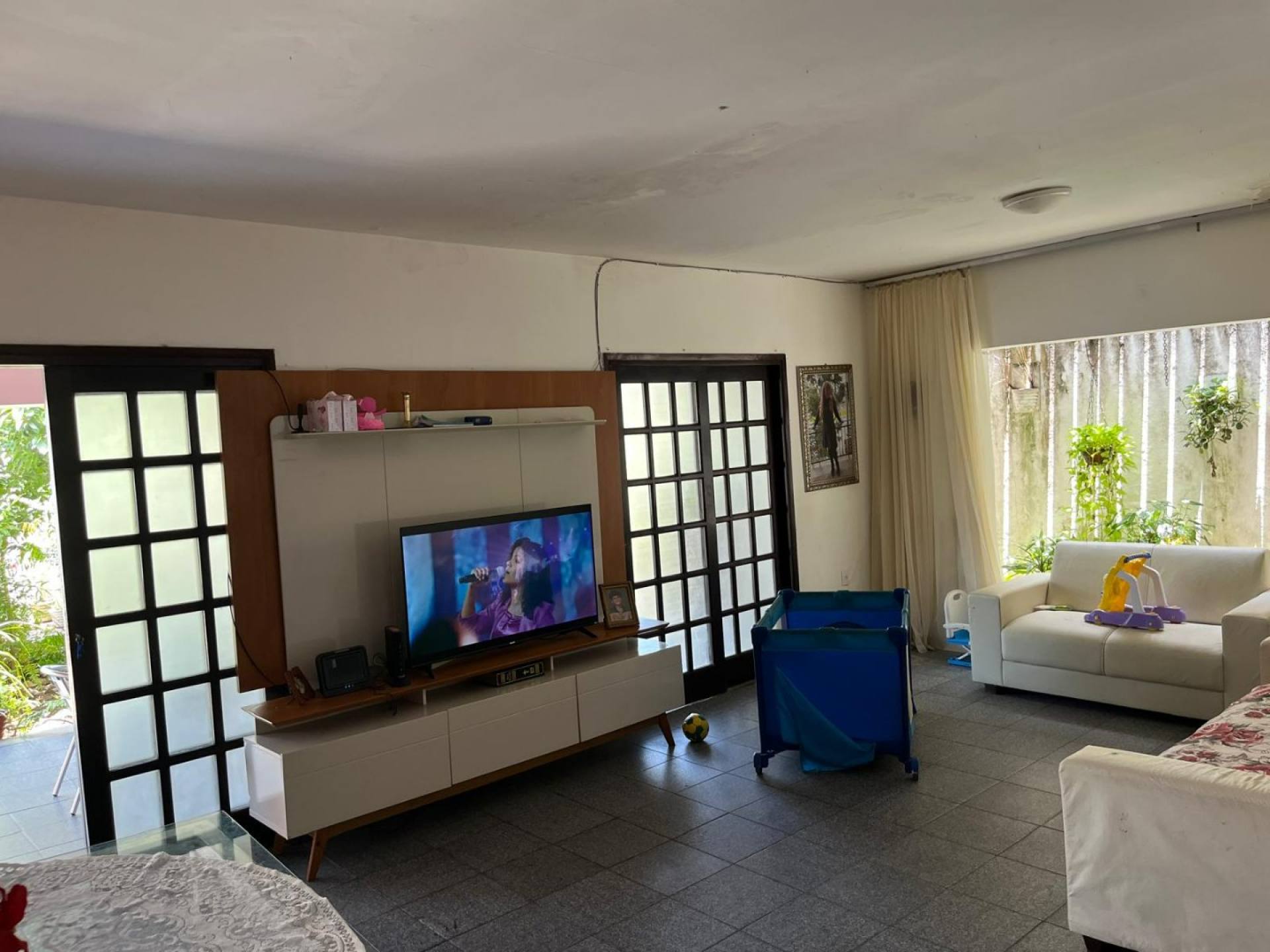 Casa Para Vender com 3 quartos 1 suíte no bairro Bessa em João Pessoa