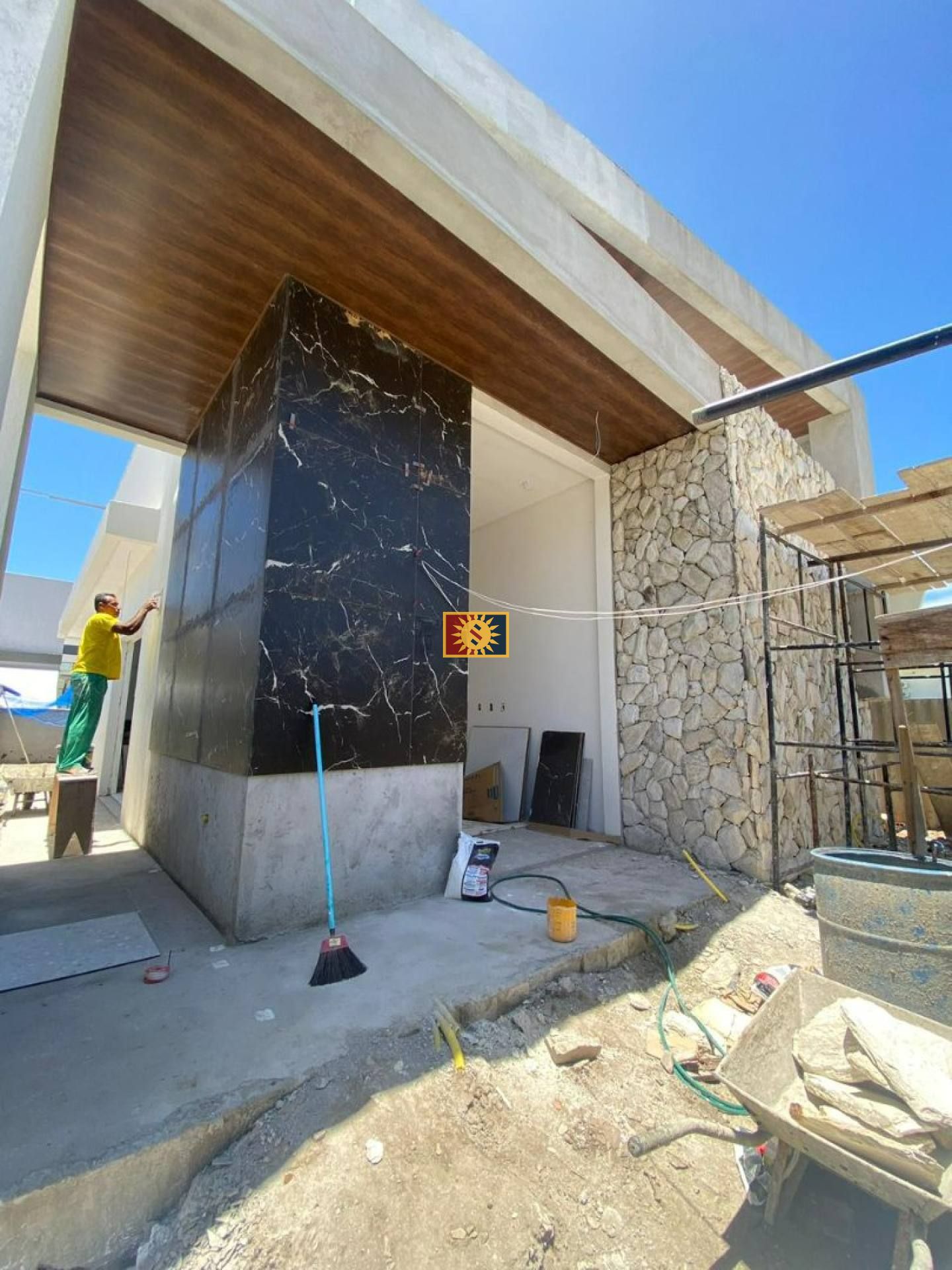 Casa de Condomínio Para Vender com 3 quartos 1 suíte no bairro Muçumagro em João Pessoa