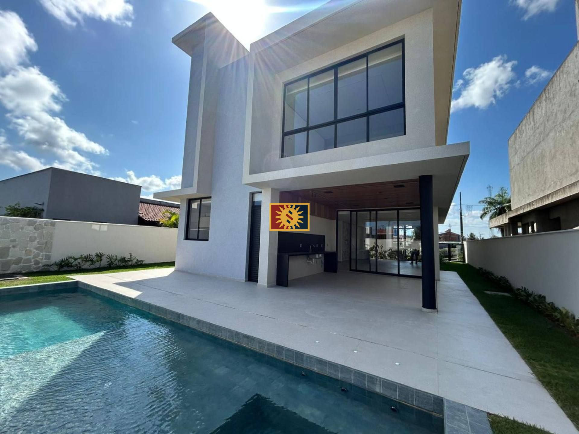 Casa de Condomínio Para Vender com 4 quartos 4 suítes no bairro Comercial Norte em Bayeux