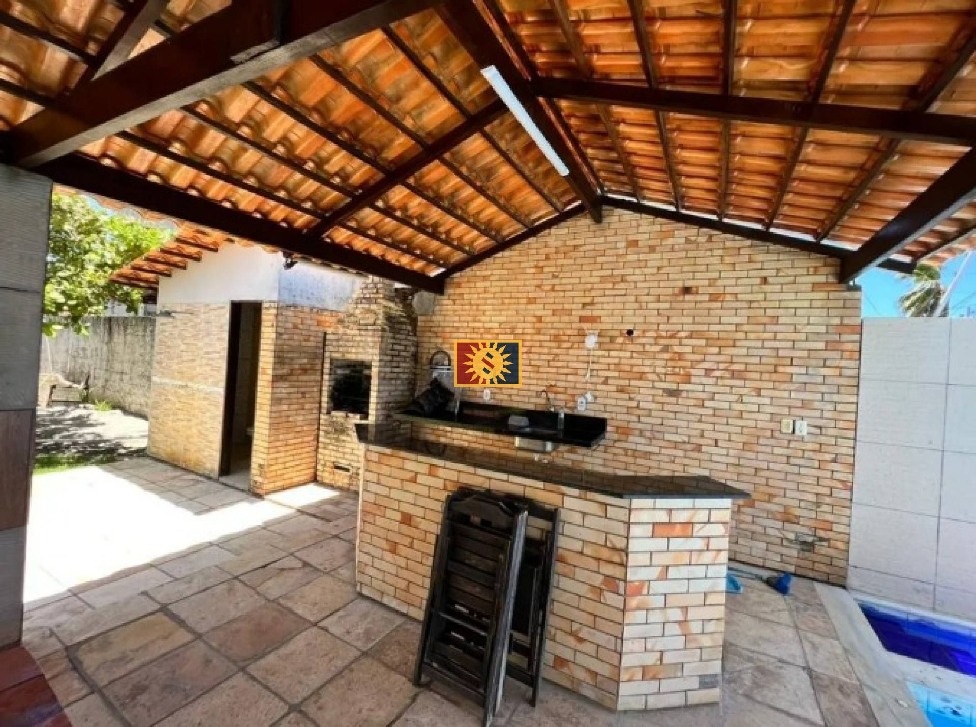 Casa Para Vender com 3 quartos 3 suítes no bairro Praia de Fagundes em Lucena