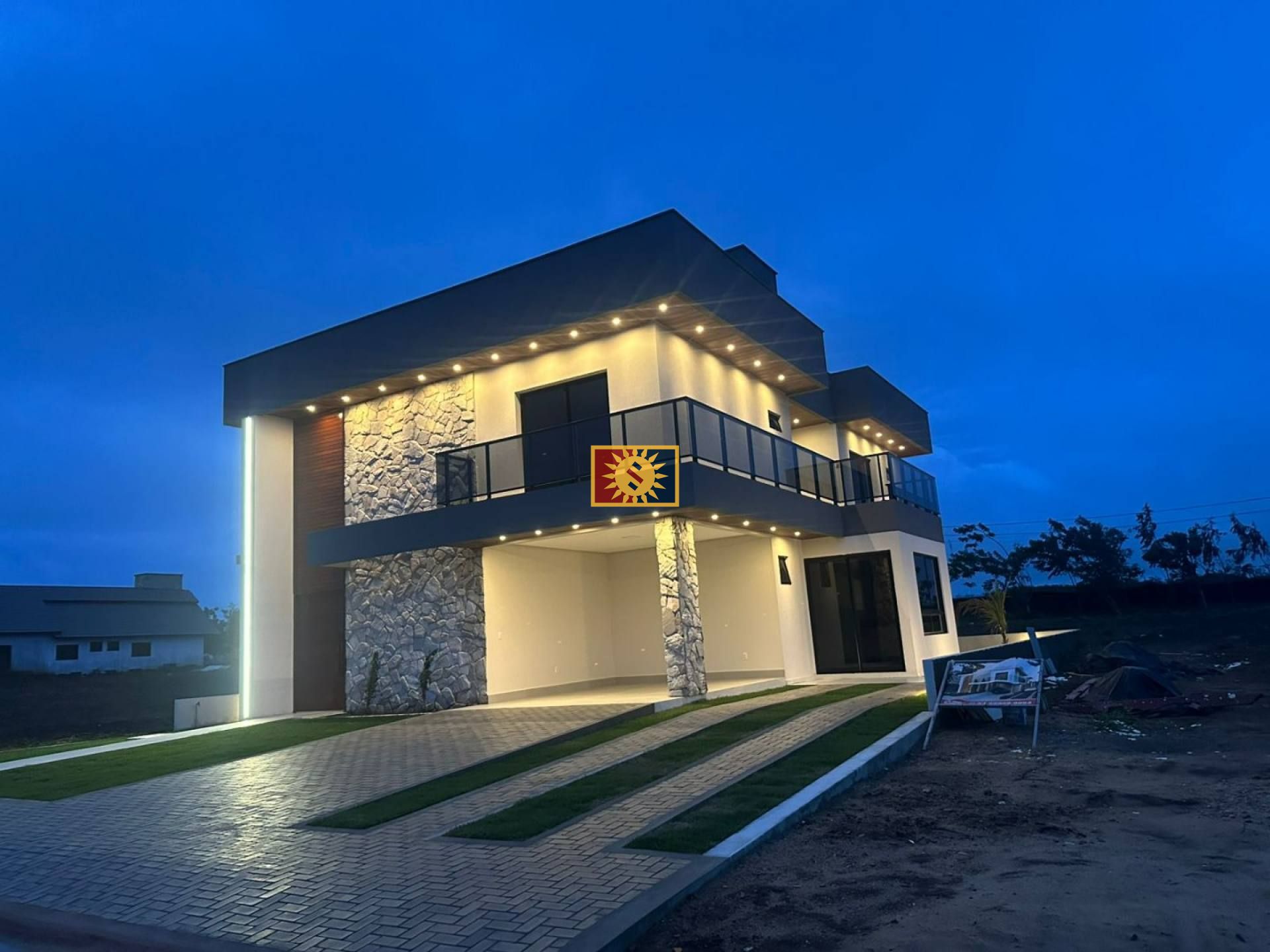 Casa de Condomínio Para Vender com 4 quartos 4 suítes no Condomínio Sonhos da Serra