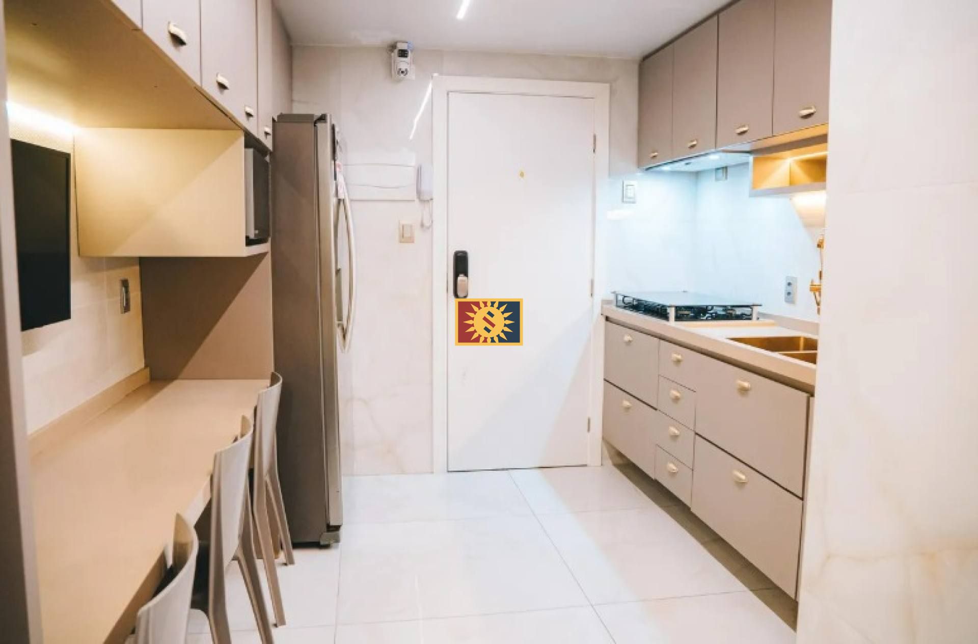 Apartamento Para Vender com 3 quartos 1 suíte no bairro Jardim Oceania em João Pessoa