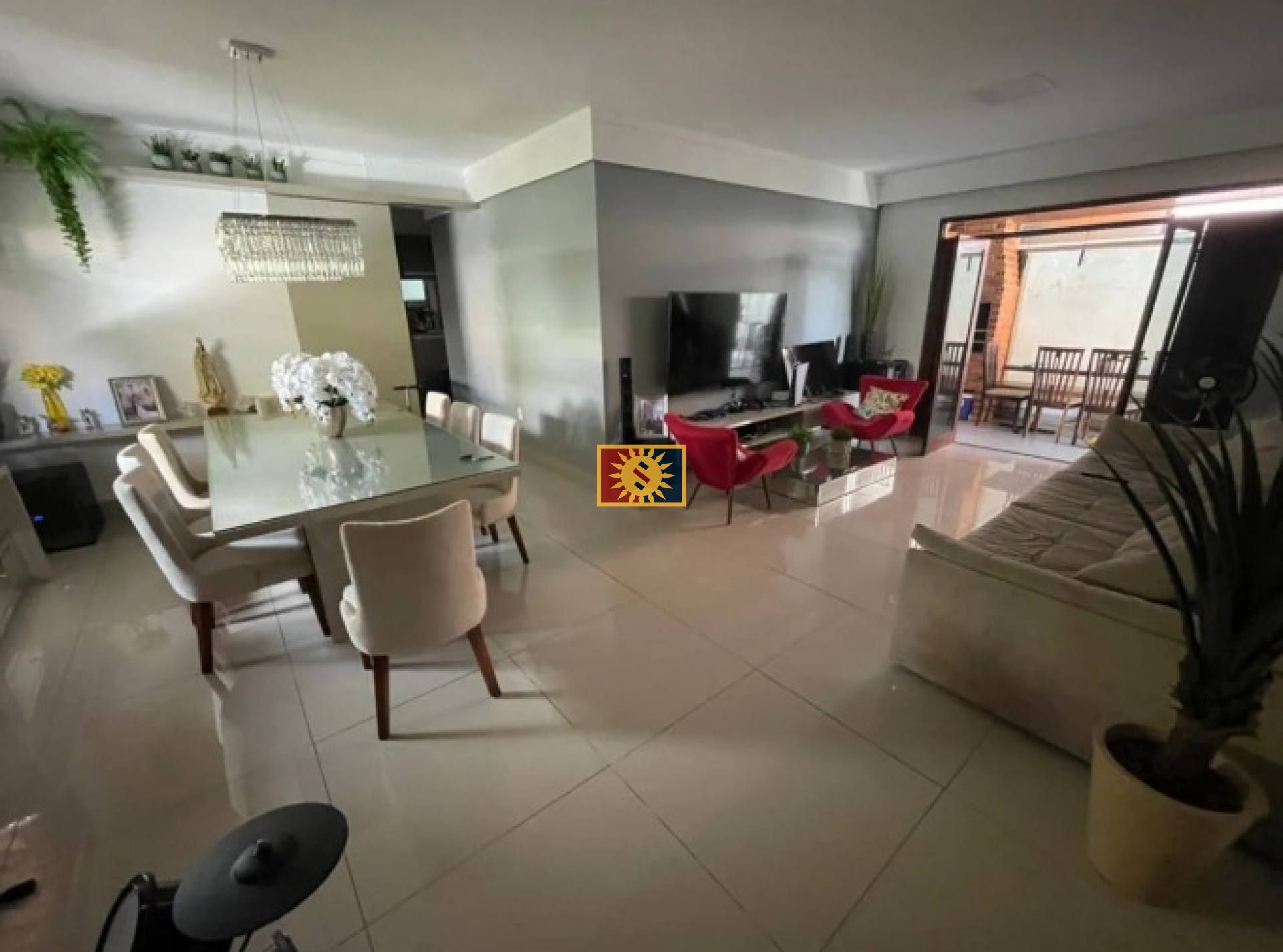 Casa Para Vender com 4 quartos 3 suítes no bairro Altiplano Cabo Branco em João Pessoa