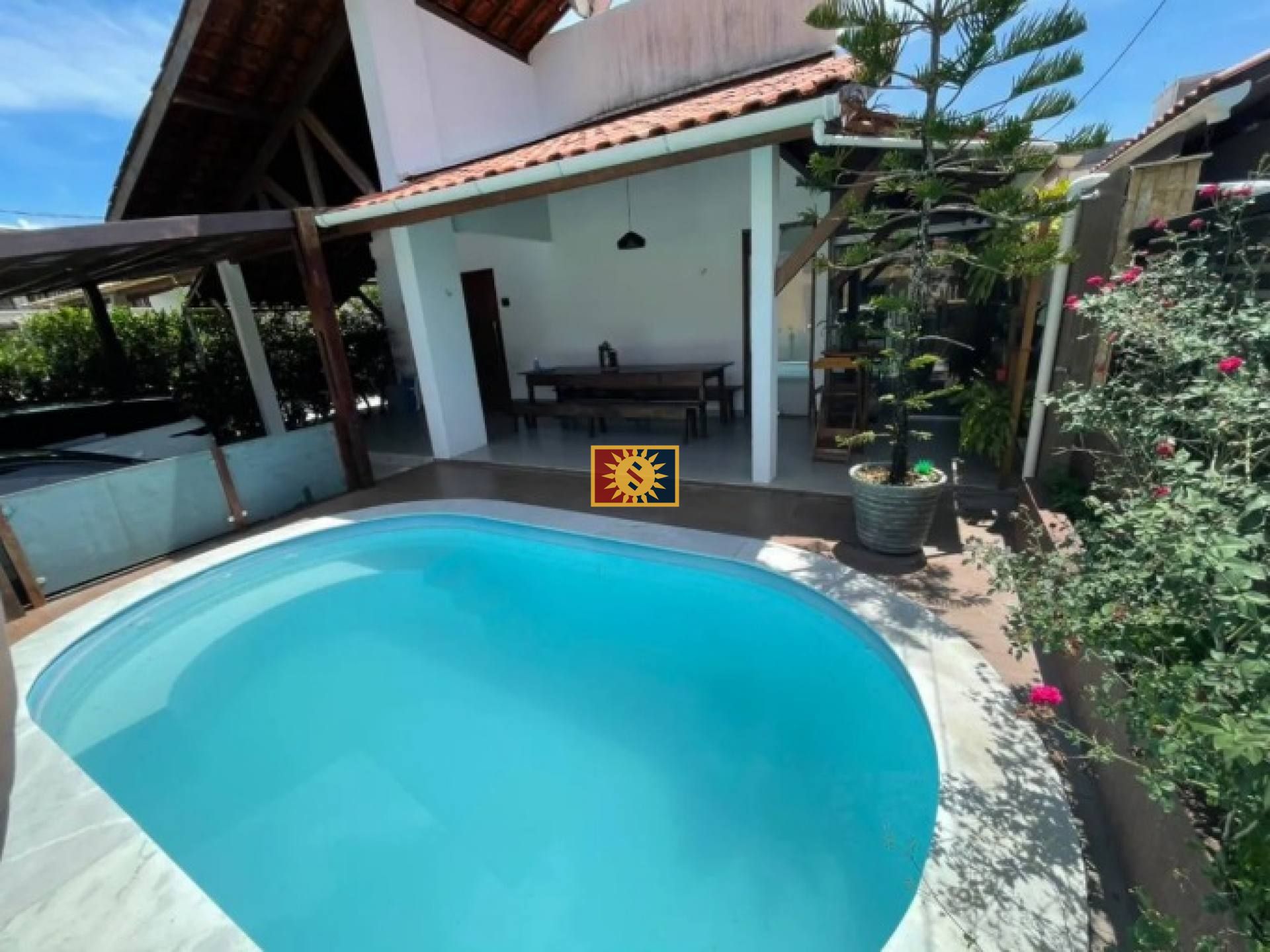 Casa Para Vender com 4 quartos 3 suítes no bairro Altiplano Cabo Branco em João Pessoa