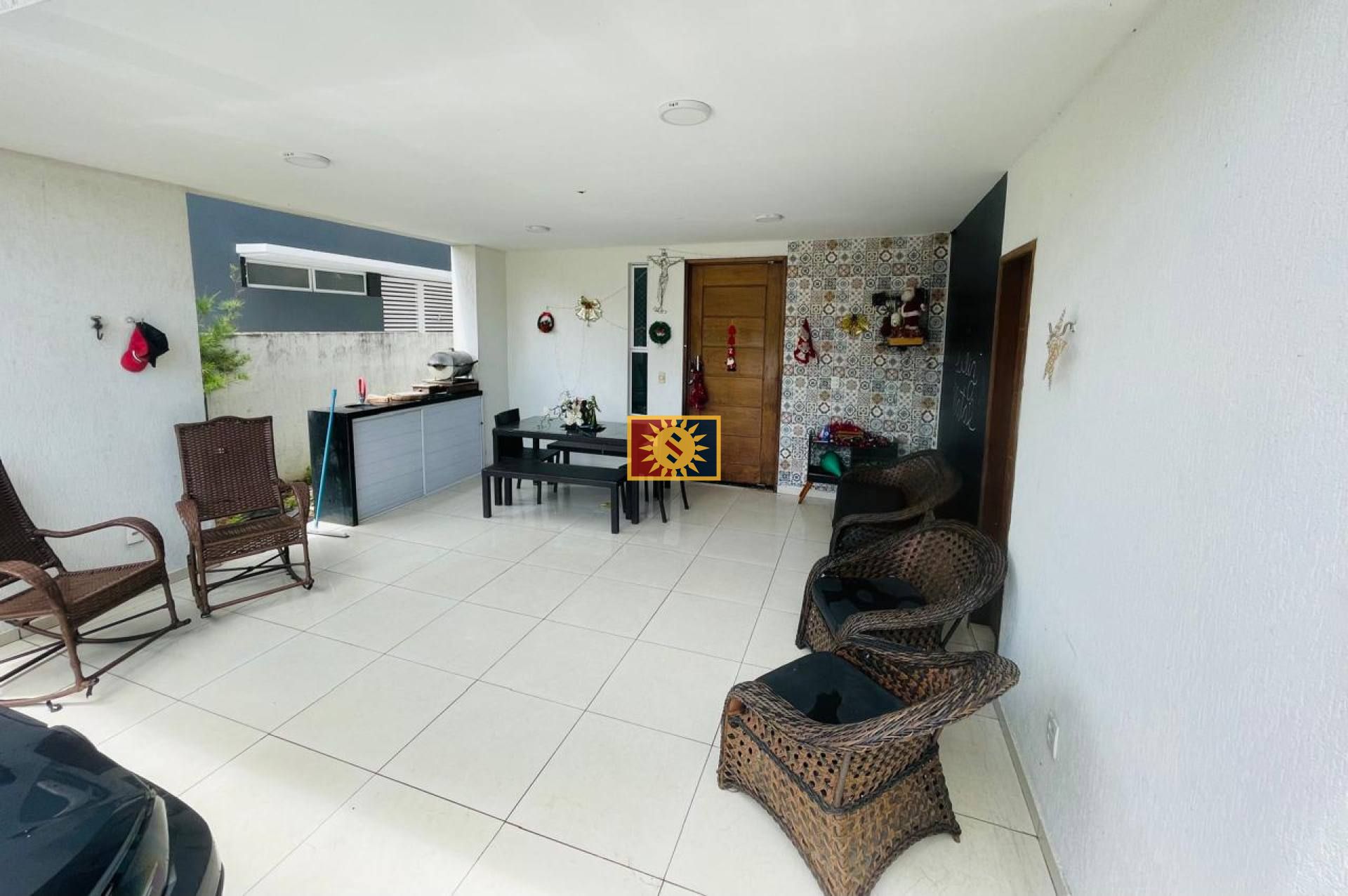 Casa de Condomínio Para Vender com 4 quartos 4 suítes no bairro Intermares em Cabedelo