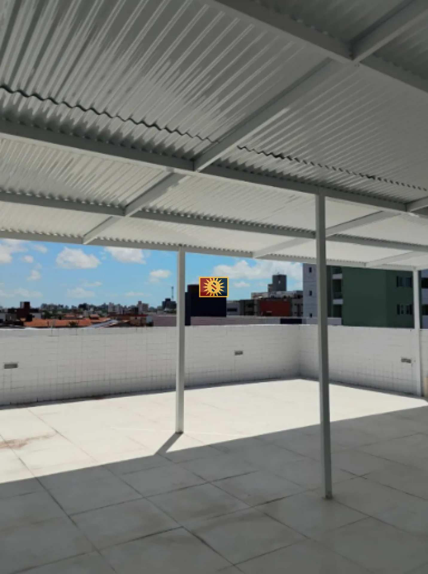 Cobertura Para Vender com 3 quartos 1 suíte no bairro Bessa em João Pessoa