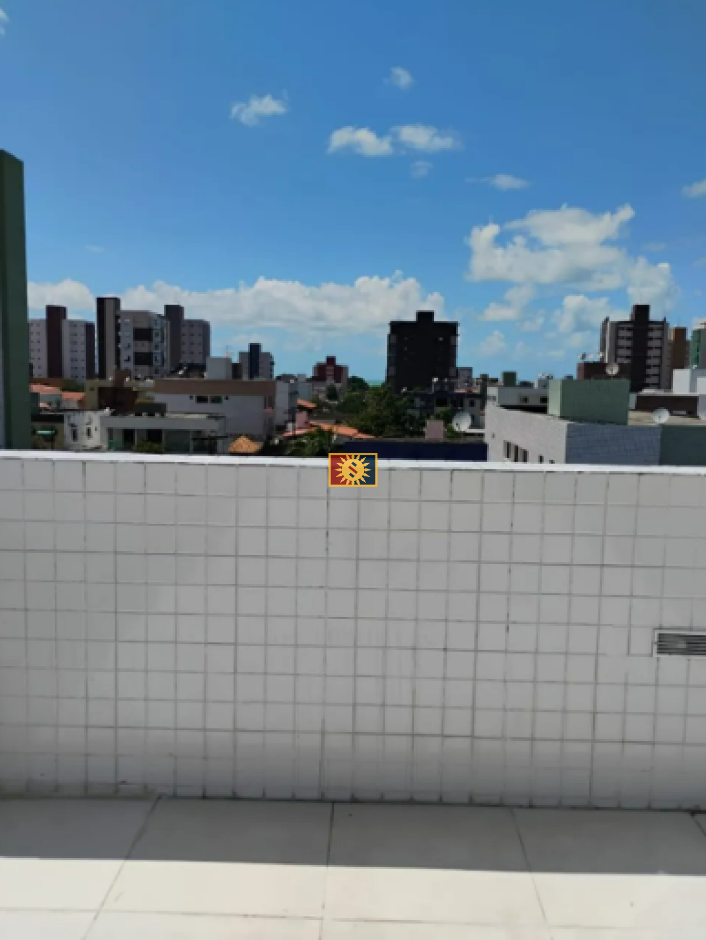 Cobertura Para Vender com 3 quartos 1 suíte no bairro Bessa em João Pessoa