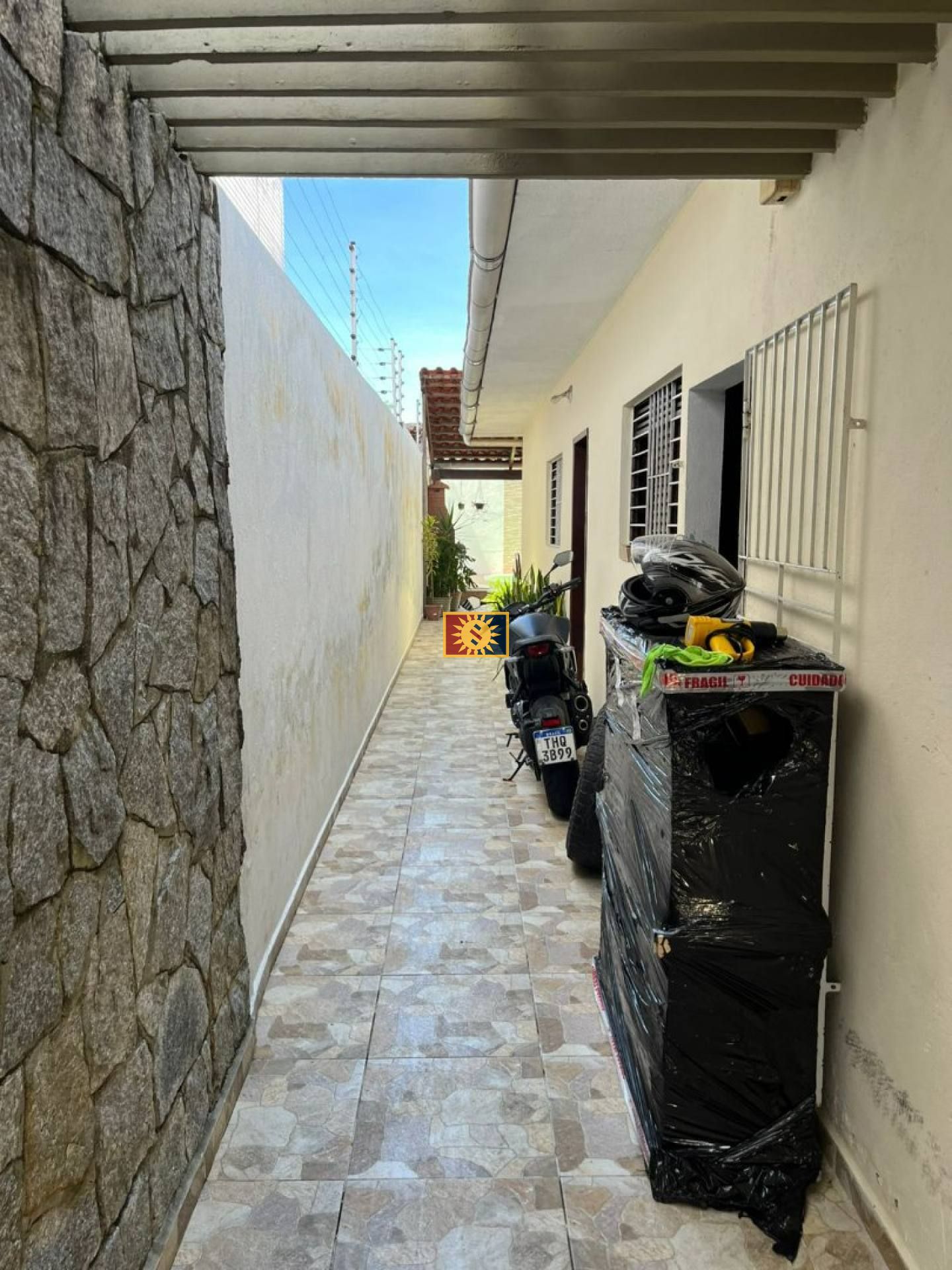 Casa Para Vender com 2 quartos 1 suíte no bairro Cristo em João Pessoa