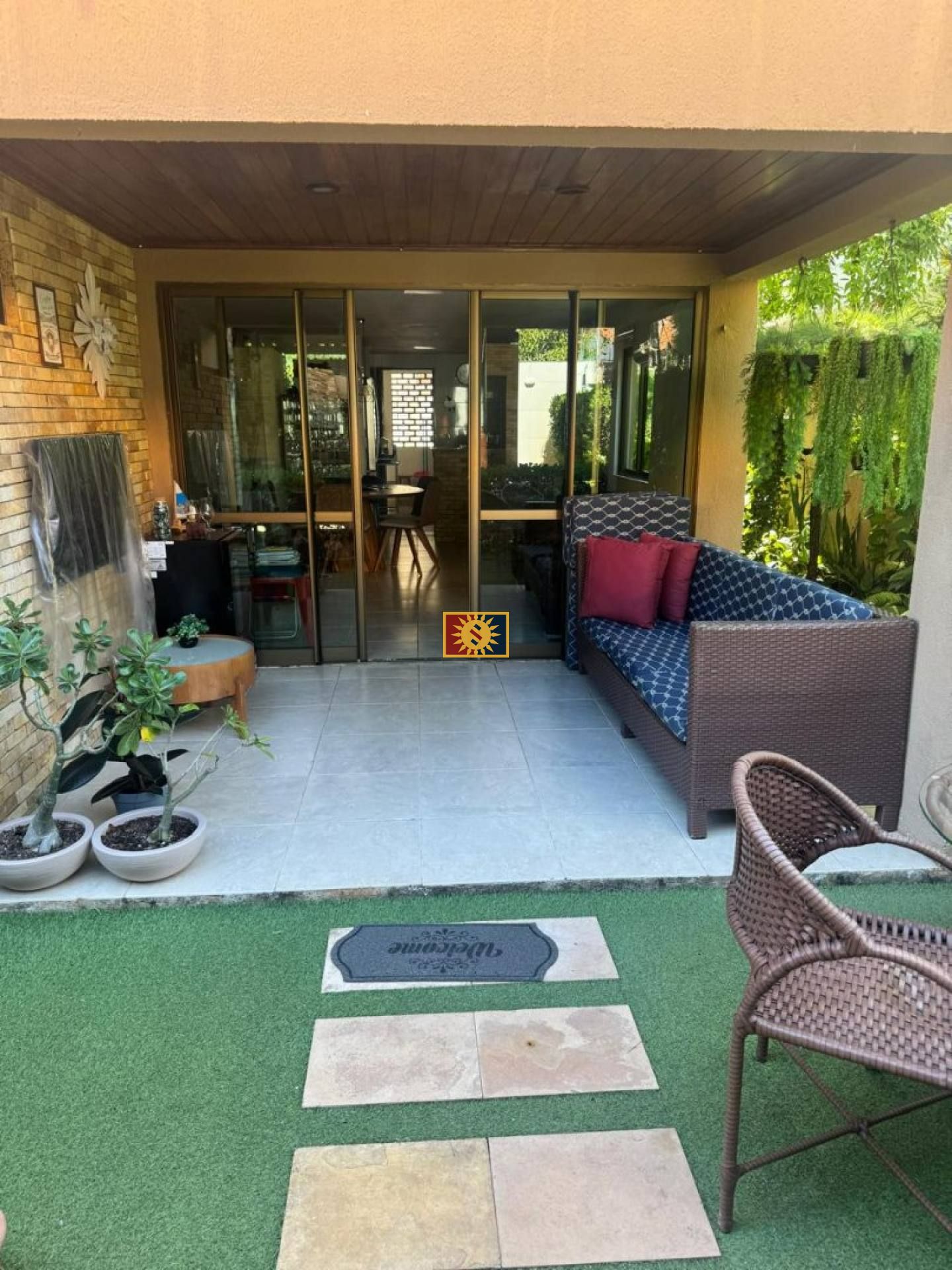 Bangalô Para Vender com 3 quartos 3 suítes no bairro Lot. Nazareth em Cabedelo