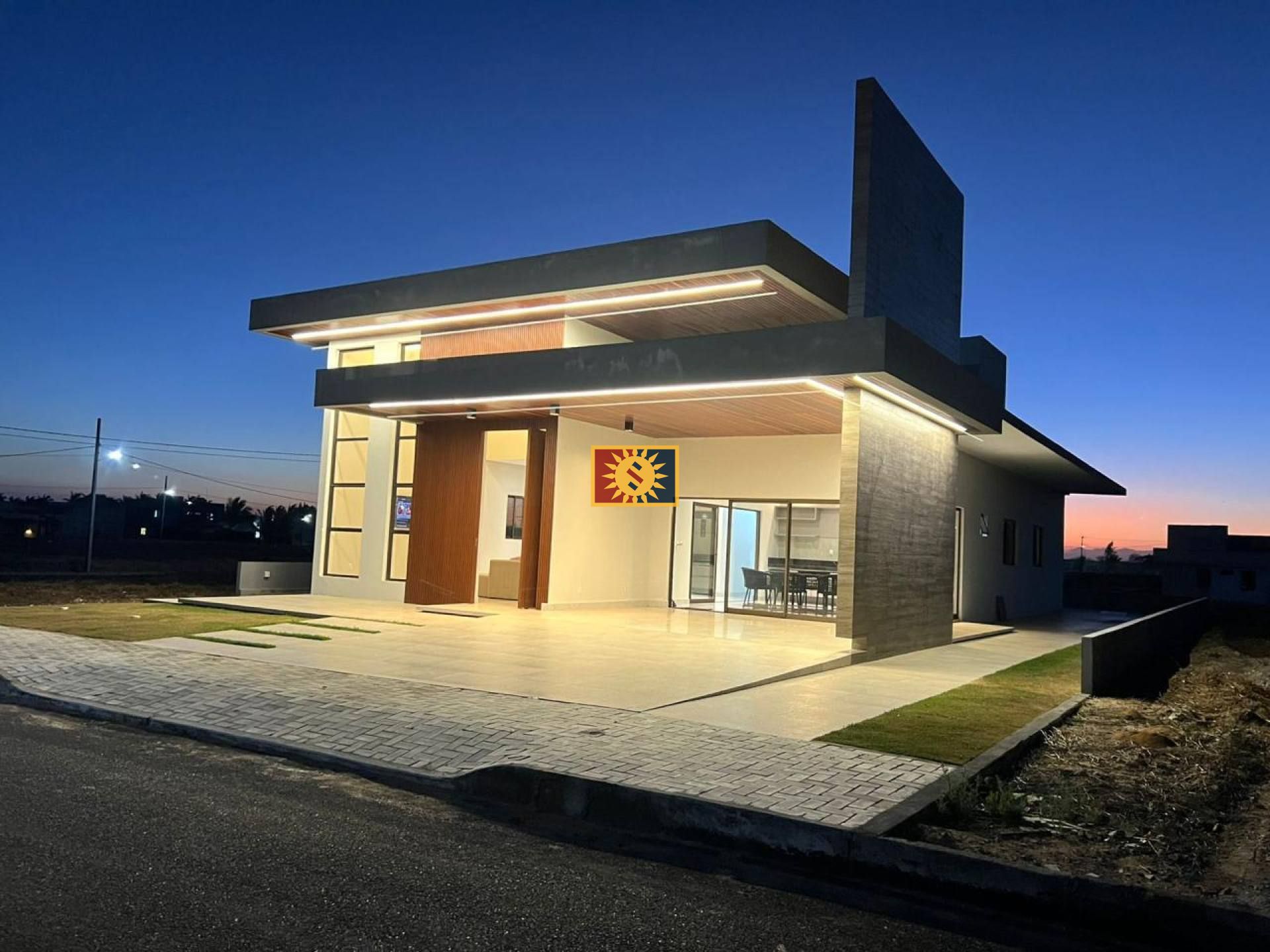 Casa de Condomínio Para Vender com 4 quartos 4 suítes no Condomínio Sonhos da Serra