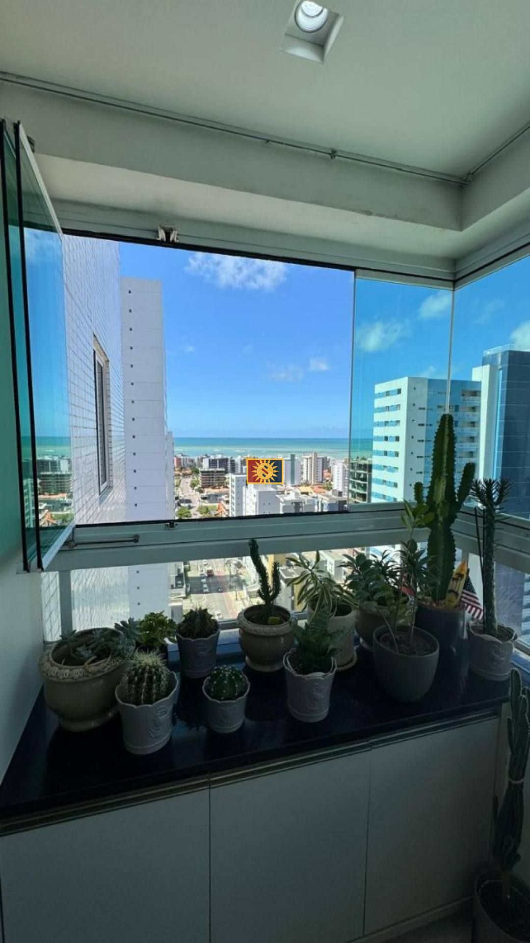 Apartamento Para Vender com 4 quartos 2 suítes no bairro Jardim Oceania em João Pessoa