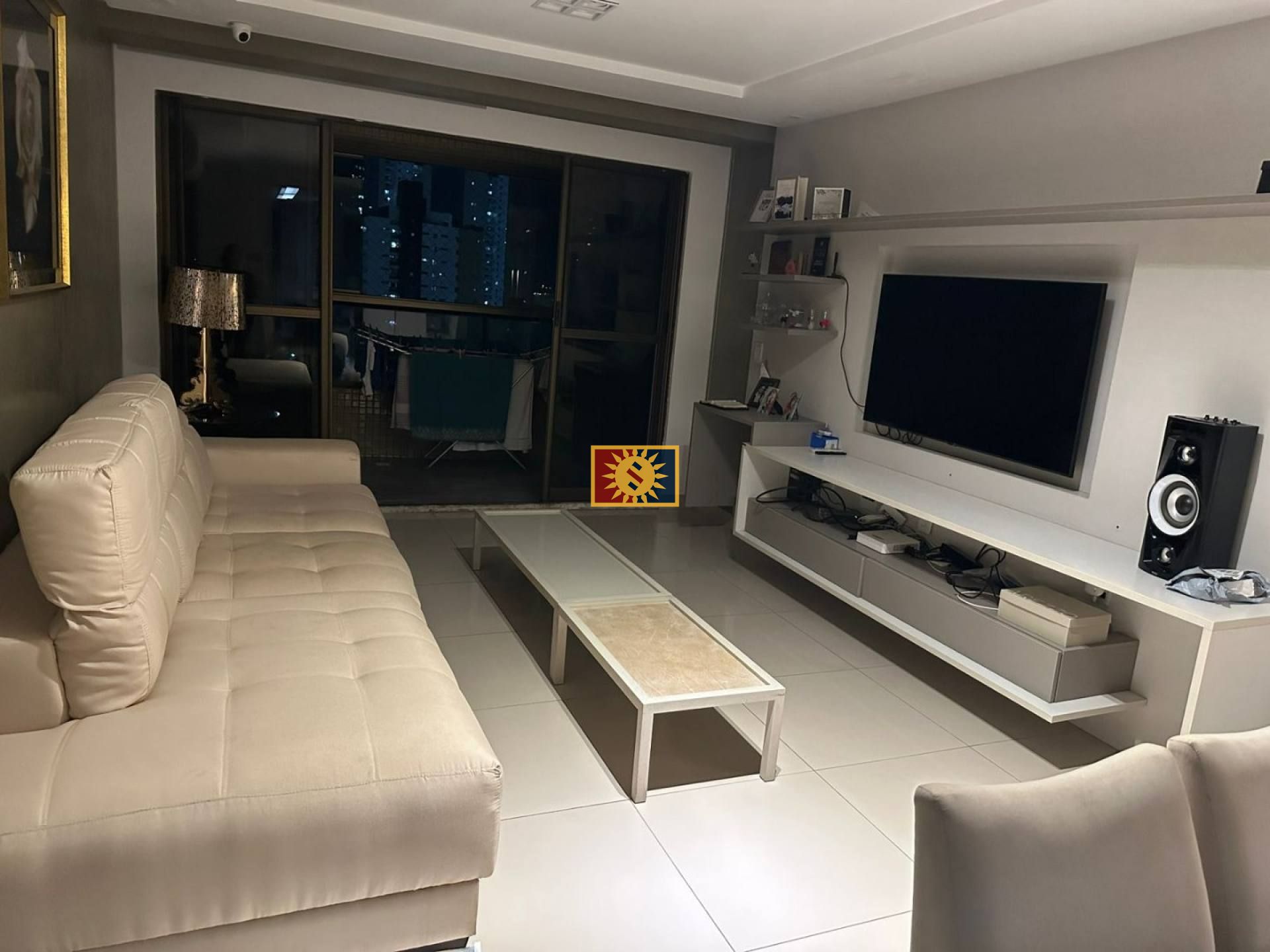 Apartamento Para Vender com 3 quartos 2 suítes no bairro Miramar em João Pessoa