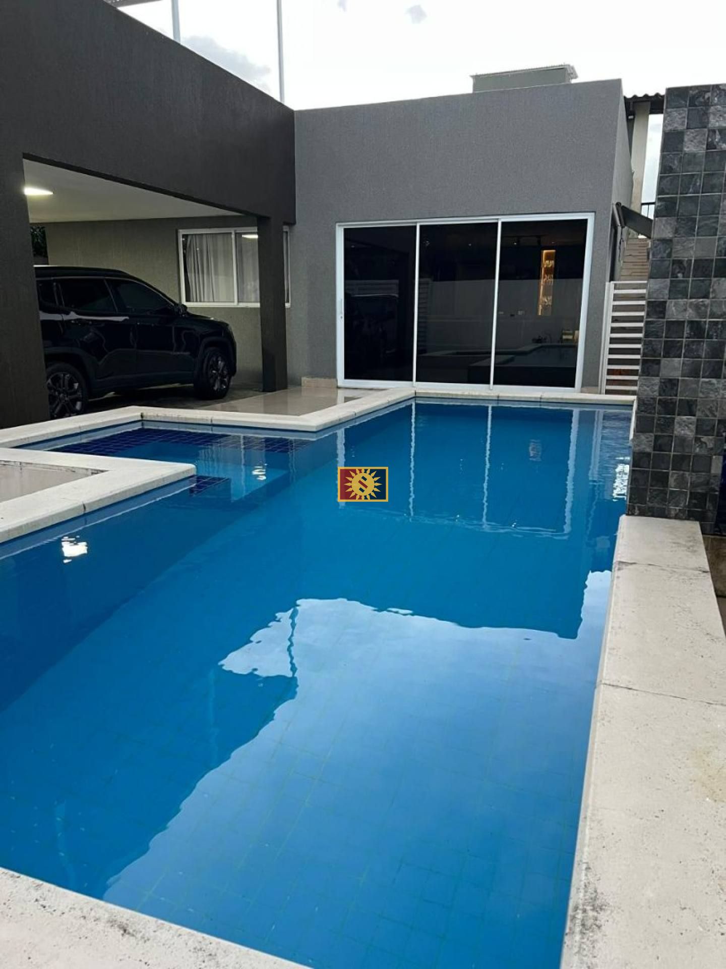 Casa Para Vender com 4 quartos 3 suítes no bairro Portal do Sol em João Pessoa