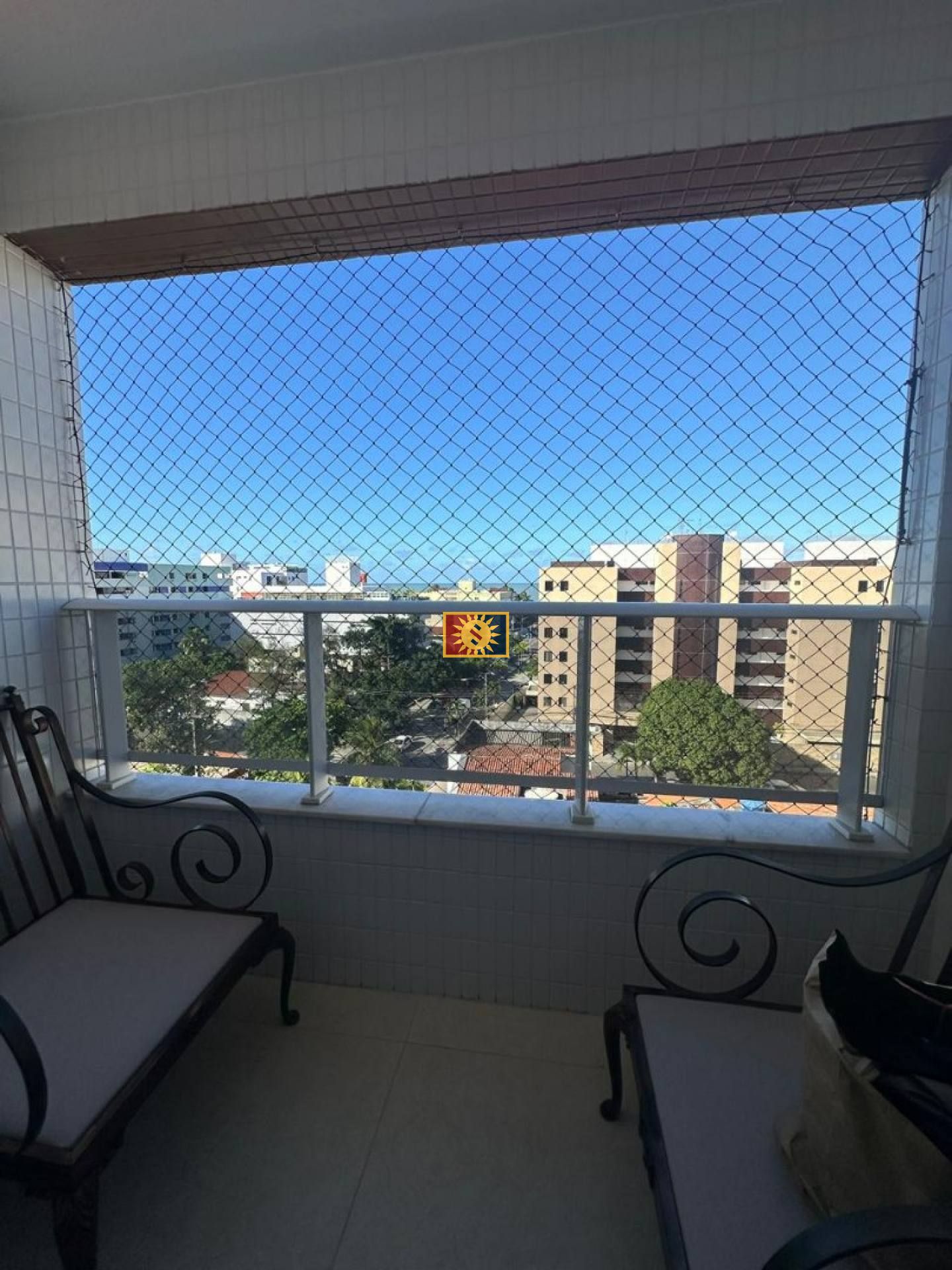 Apartamento Para Alugar com 4 quartos 1 suíte na Praia do Cabo Branco em João Pessoa