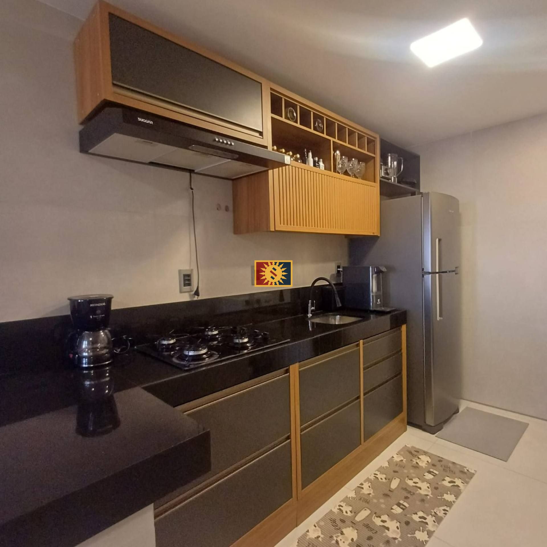 Apartamento Para Vender com 2 quartos 1 suíte no bairro Cabo Branco em João Pessoa