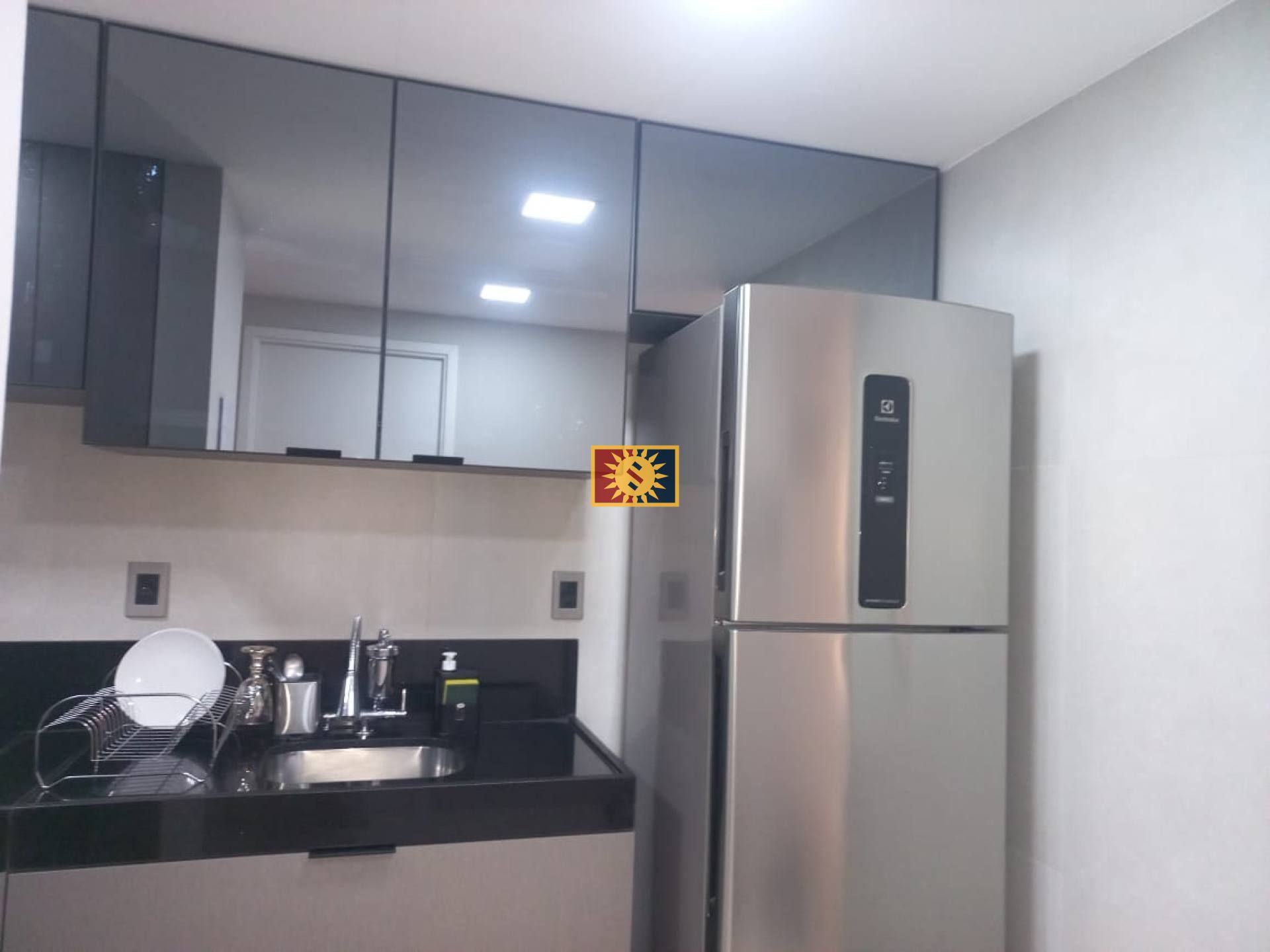 Apartamento Para Vender com 2 quartos 1 suíte no bairro Cabo Branco em João Pessoa