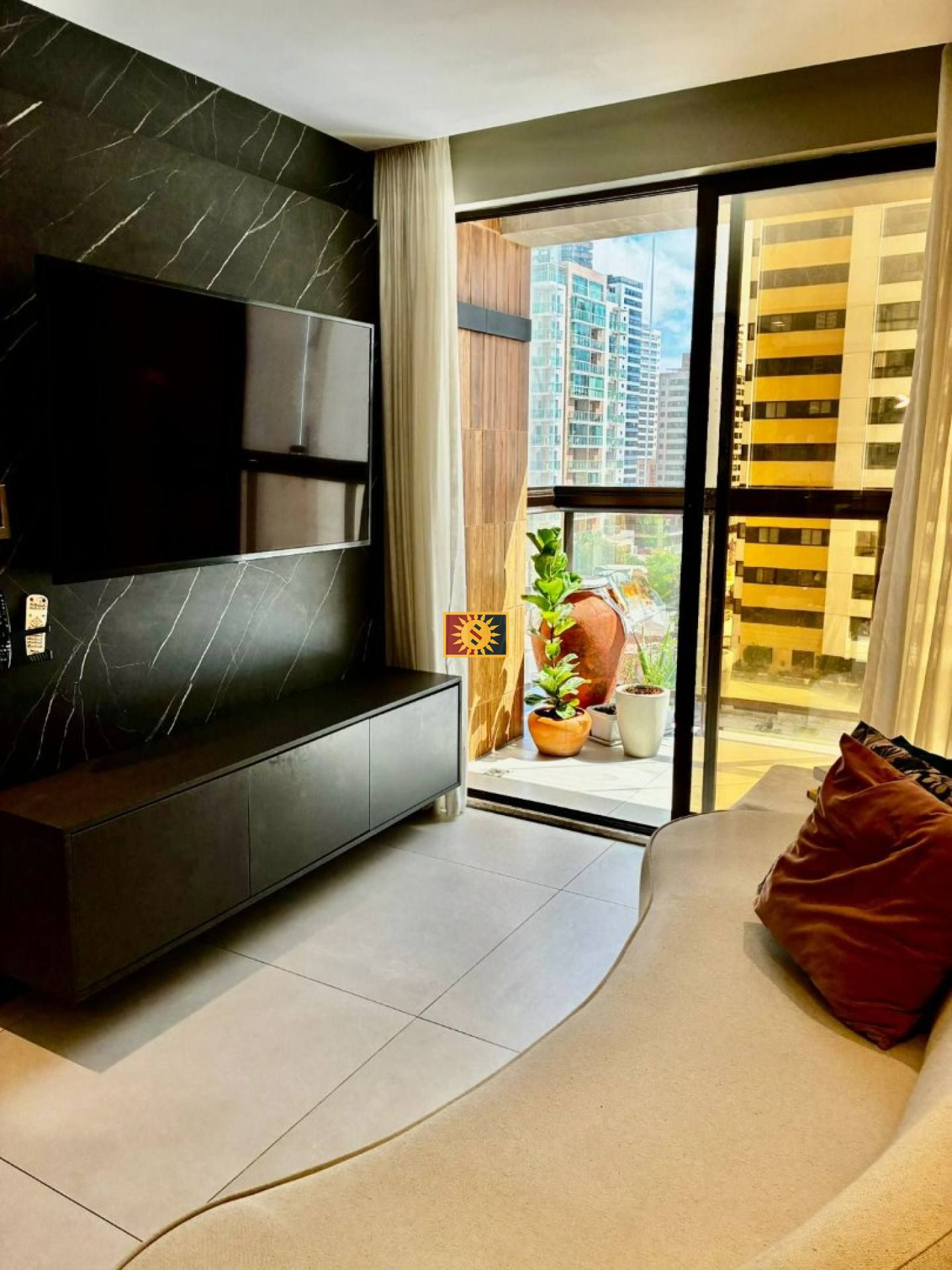Apartamento Para Vender com 1 quarto 1 suíte no bairro Cabo Branco em João Pessoa