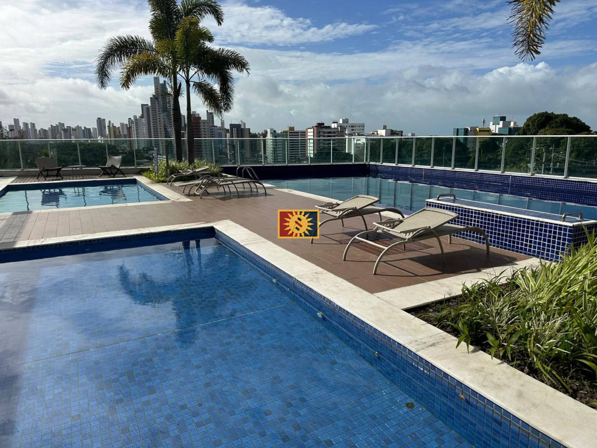 Apartamento Para Vender com 2 quartos 1 suíte no bairro Ponta de Campina em Cabedelo