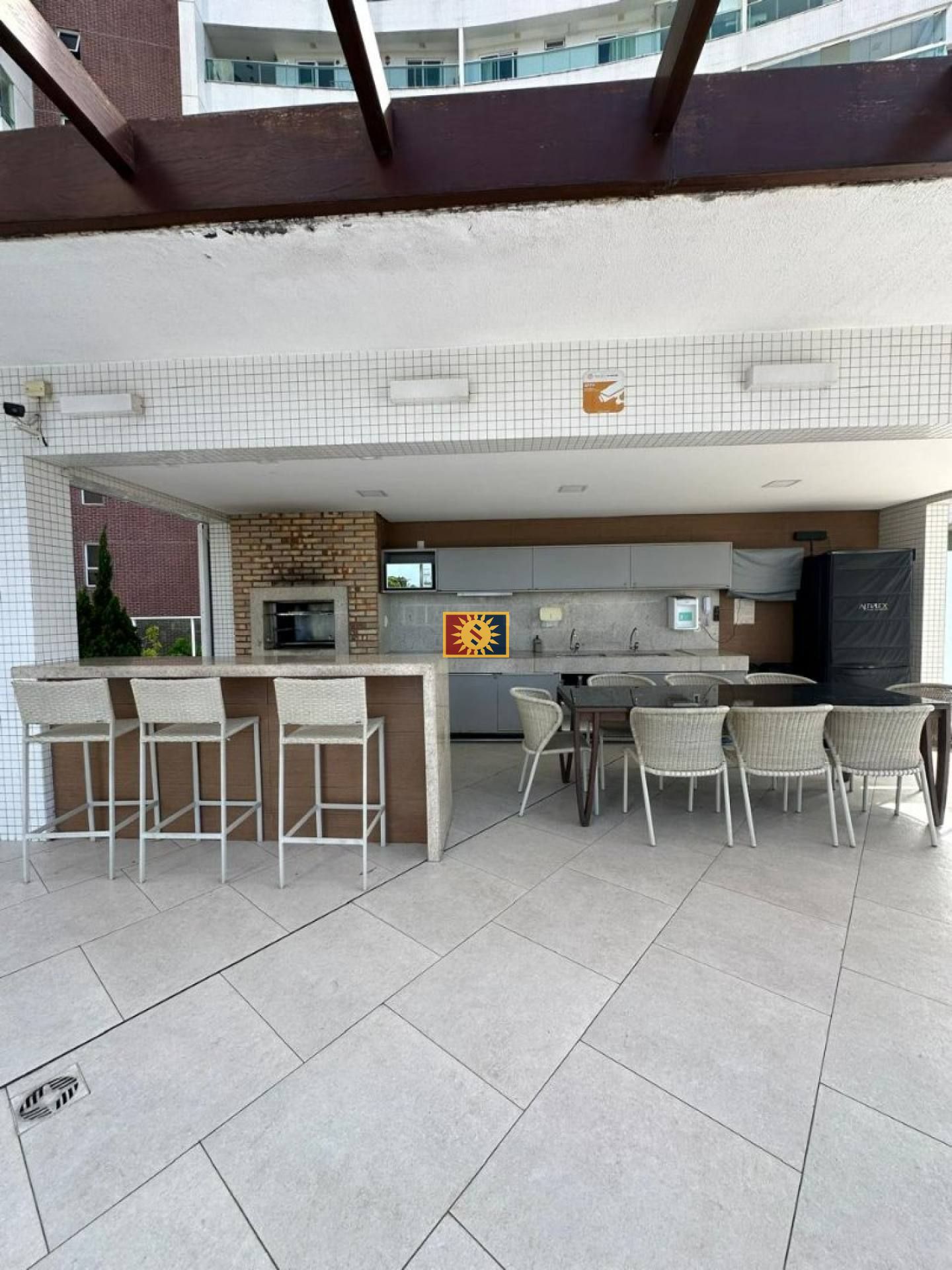 Apartamento Para Vender com 2 quartos 1 suíte no bairro Ponta de Campina em Cabedelo
