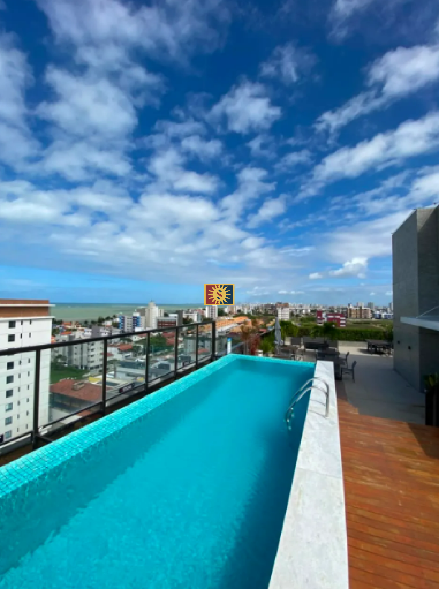 Apartamento Para Vender com 2 quartos 1 suíte no bairro Camboinha em Cabedelo