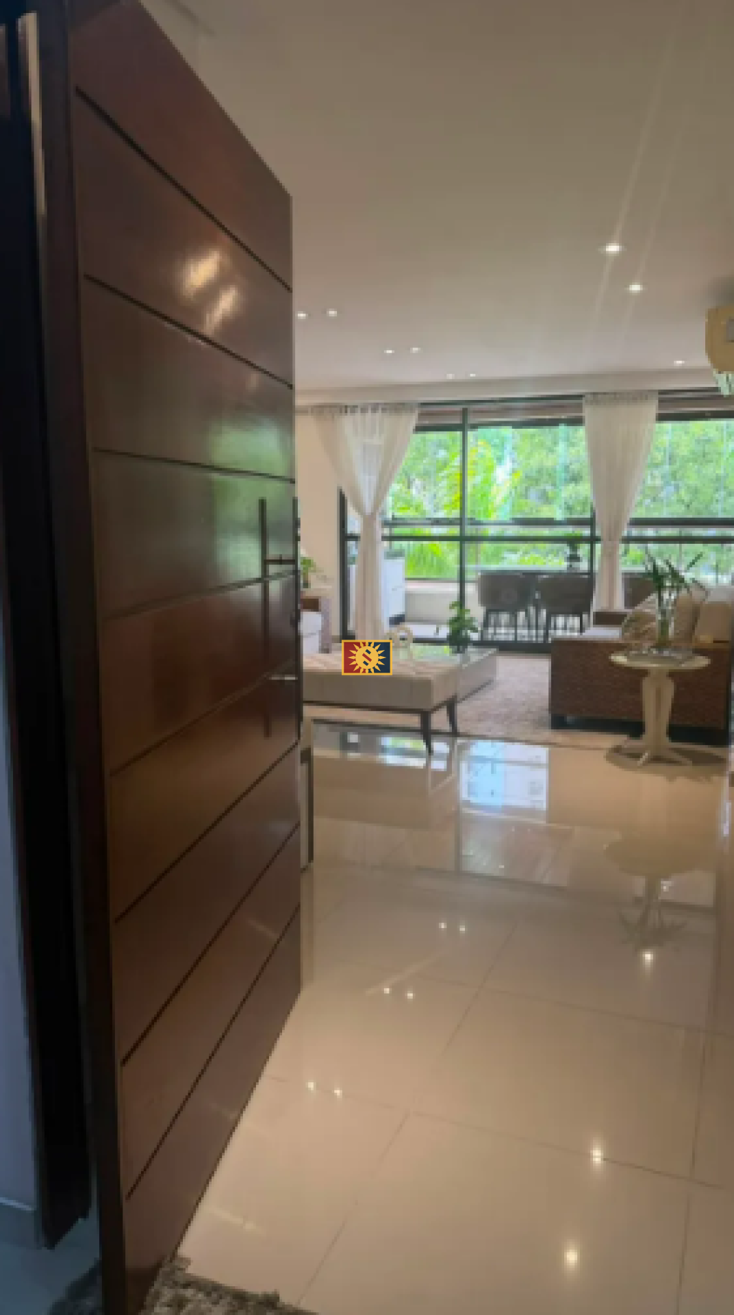 Apartamento Para Vender com 4 quartos 4 suítes no bairro Miramar em João Pessoa