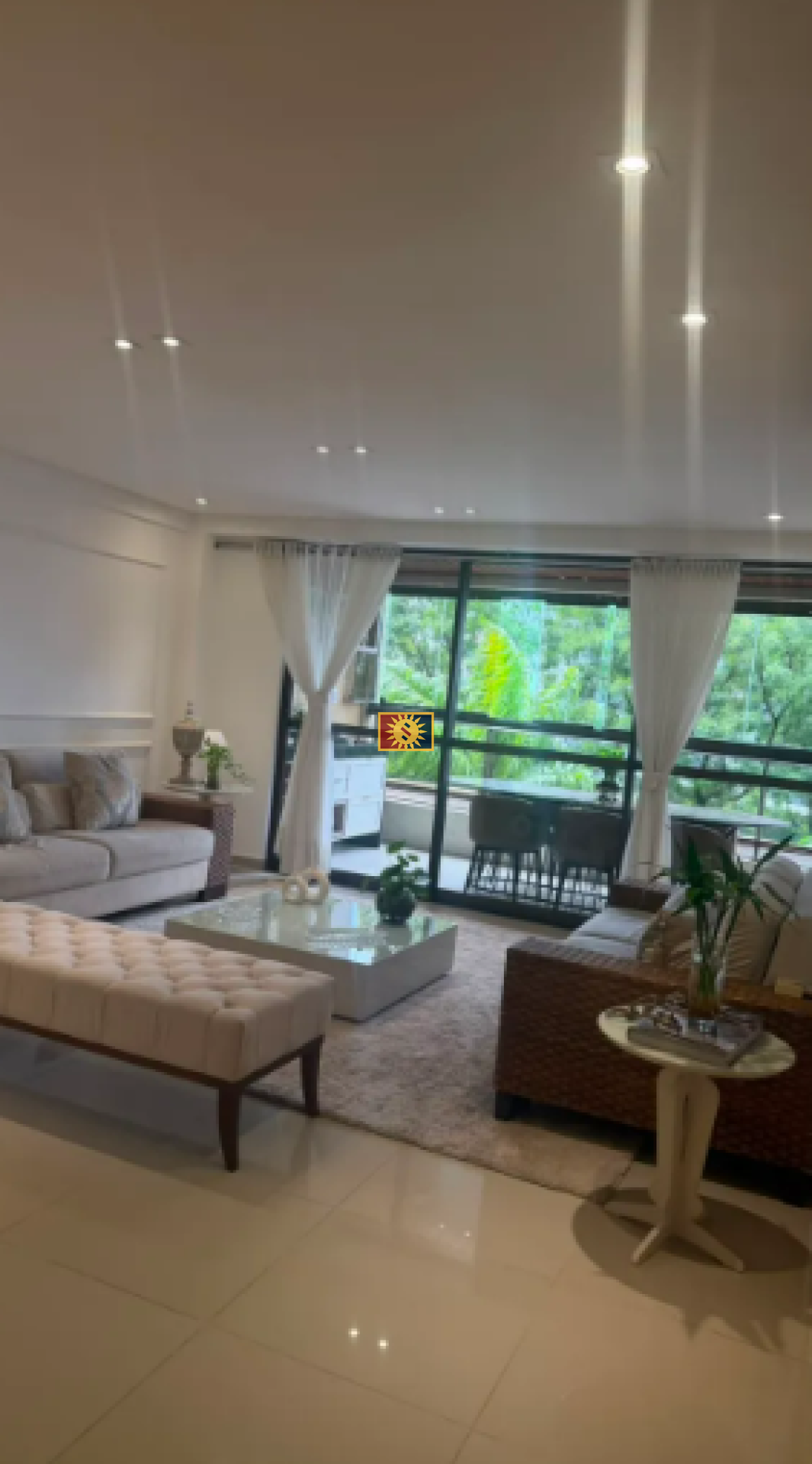 Apartamento Para Vender com 4 quartos 4 suítes no bairro Miramar em João Pessoa
