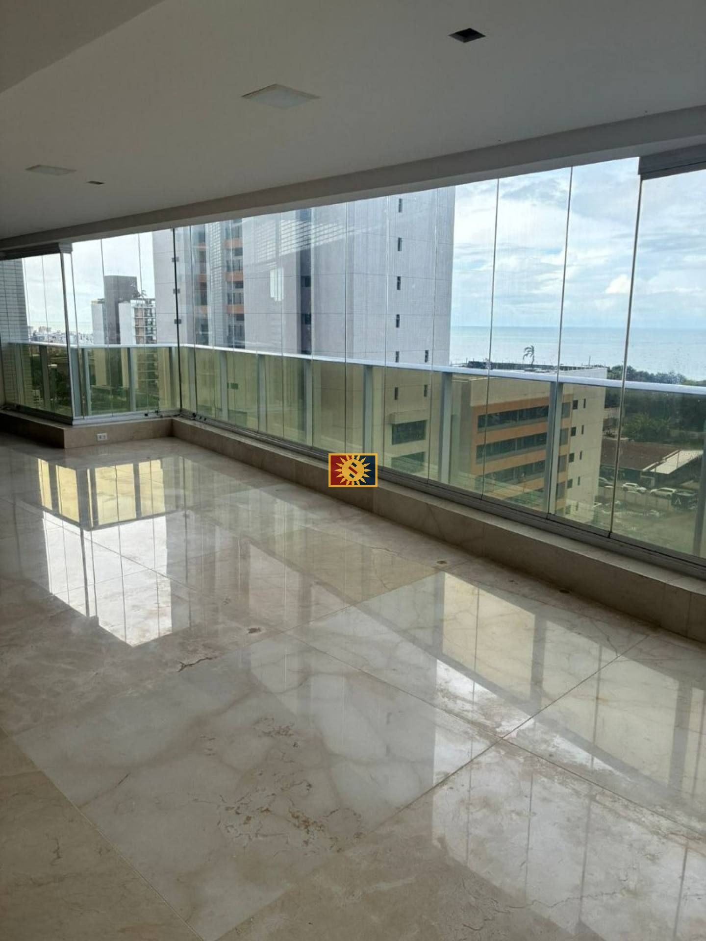 Apartamento Para Vender com 4 quartos 4 suítes no bairro Altiplano Cabo Branco em João Pessoa