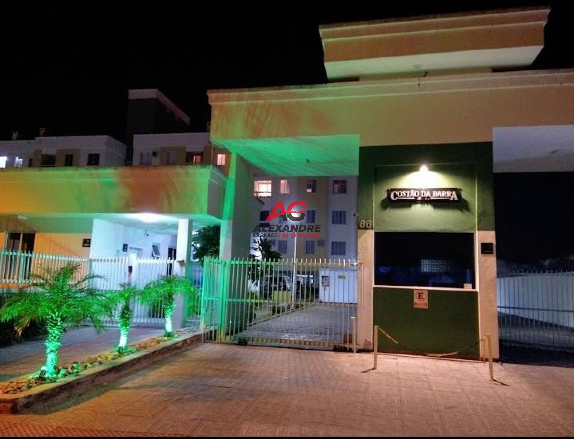 Apartamento no Resiendial Costão da Barra.