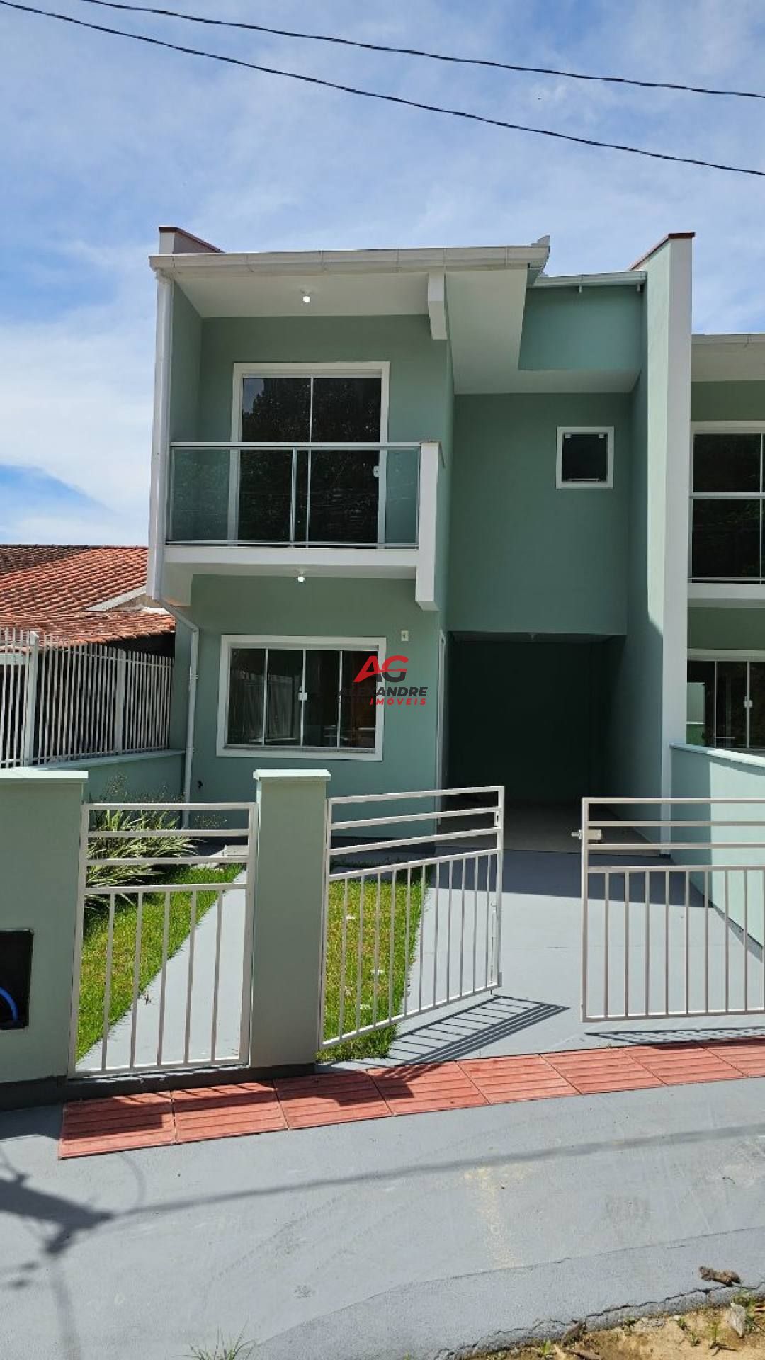 Sobrado novo - Ceniro Martins