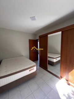 Apartamento com 2 quartos e sacada no bairro Serraria em São José