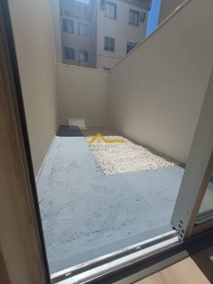 Apartamento térreo com área Garden , todo reformado.
