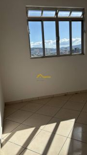 Apartamento reformado no Panorama