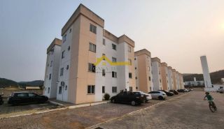 Apartamento térreo em São Sebastião .