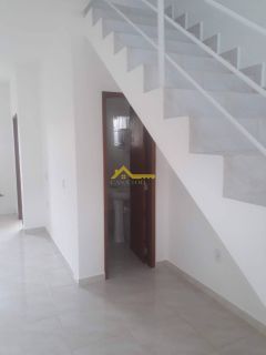 Sobrado em oferta em São José