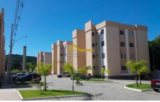 Apartamento em Forquilhas .