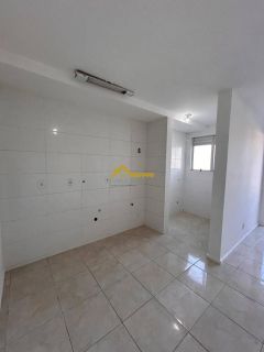 Apto 2 dormitórios, elevador, sacada com churrasqueira e garagem coberta