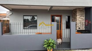 Apartamento com móveis sob medida na Praia do Sonho .