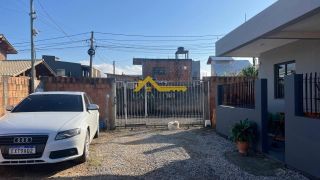 Apartamento com móveis sob medida na Praia do Sonho .