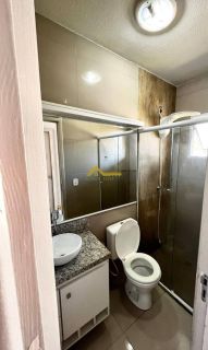 Casa em condomínio.