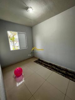 Casa em condomínio.