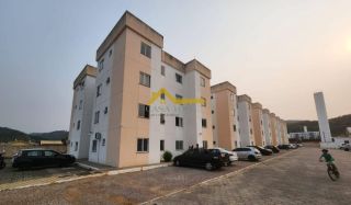 Apartamento com amplo espaço .