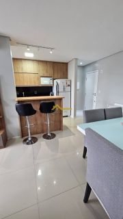 Apartamento Para Vender com 3 quartos, 1 suíte no bairro Areias em São José