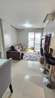 Apartamento Para Vender com 3 quartos, 1 suíte no bairro Areias em São José