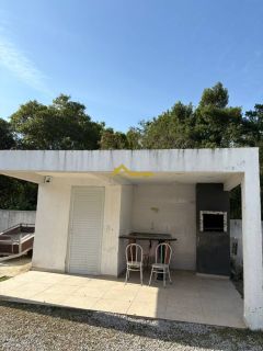 Sobrado em condomínio fechado .