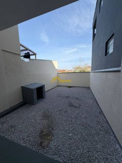 Sobrado em condomínio fechado .