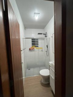 Casa germinada em fino acabamento e mobiliado .