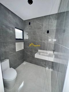 Casa em alto padrão de acabamento .