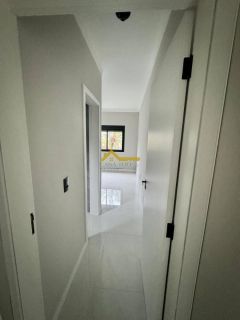 Casa em alto padrão de acabamento .